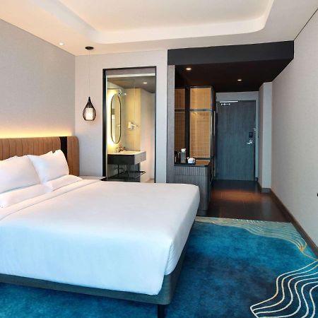 Novotel Yogyakarta International Airport Kulon Progo Temon Exterior foto